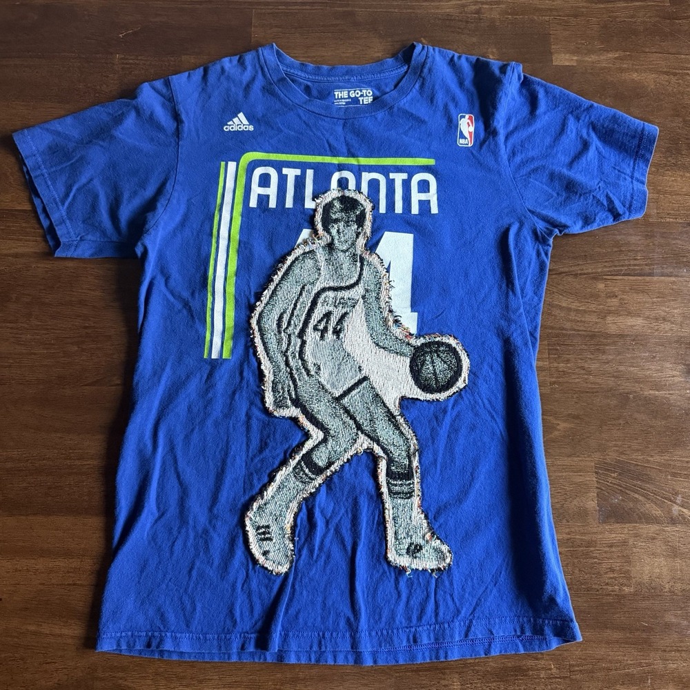 Adidas Atlanta Hawks Pistol Pete Marovich Mens Size Medium Shirt Carpet Print